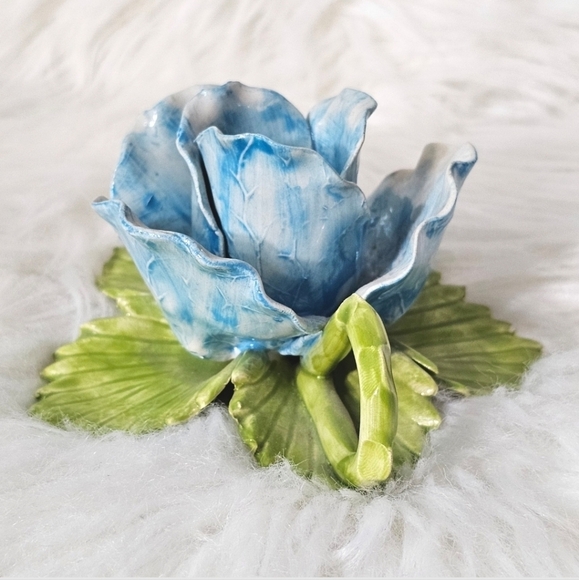 Capodimonte Blue Rose Candle Holder w/ Holding Ring Hand Painted In Portugal - Picture 3 of 10